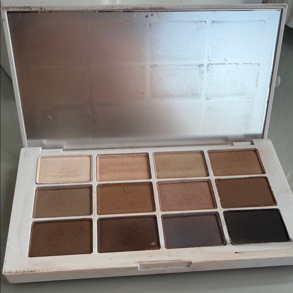 Makeup By Mario Neutral Glam Eyeshadow Palette